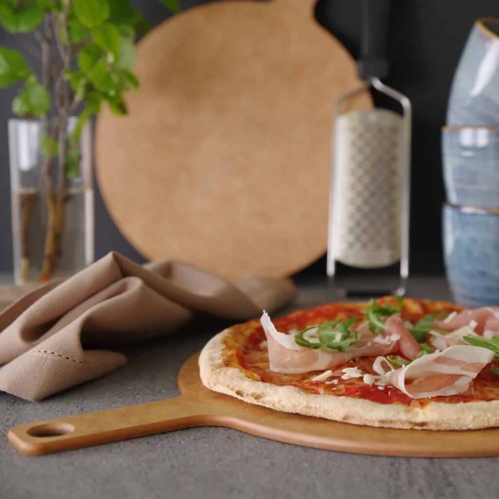 Hendi pizzaplank met handvat houtvezel sfeer